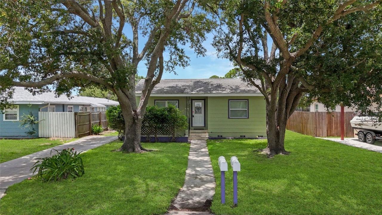 5725 18th Ave., Gulfport, FL 33707