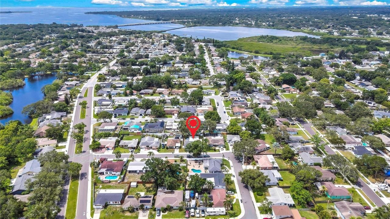 1809 Chinaberry Dr., Oldsmar, FL 34677