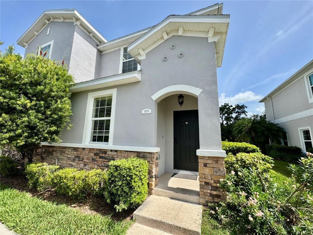 1878 Greenwood Valley Dr., Plant City, FL 33563
