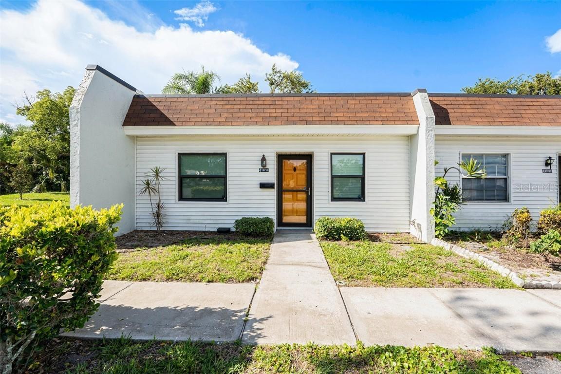 13710 Mission Oaks Blvd. #2A, Seminole, FL 33776