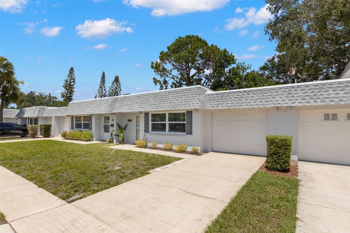 204 Mindy Dr., Largo, FL 33771