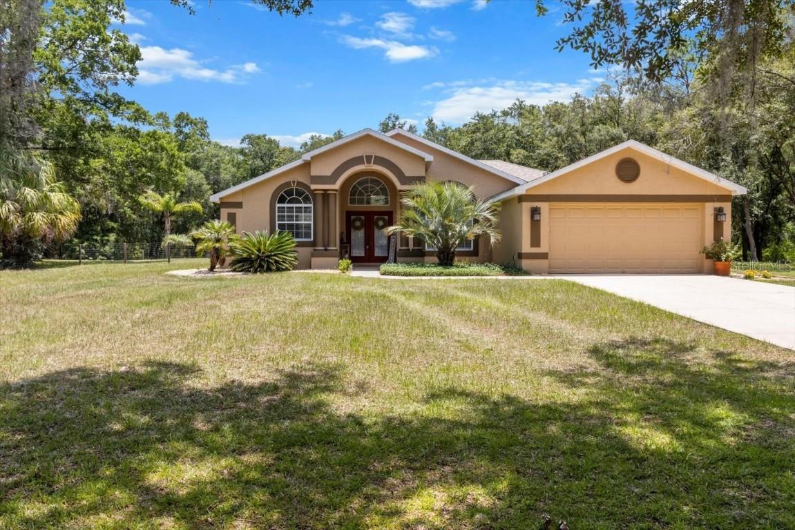 8583 N Tibet Ter., Dunnellon, FL 34433