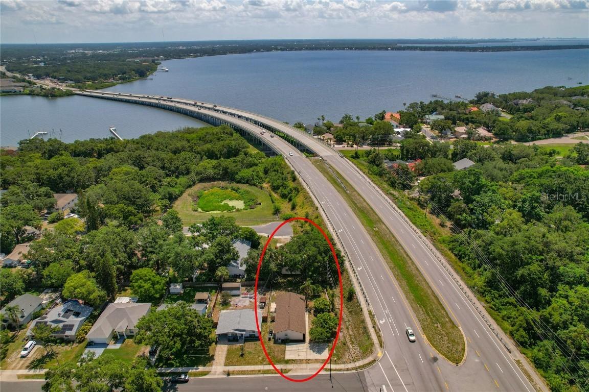2900 Shore Dr., Safety Harbor, FL 34695
