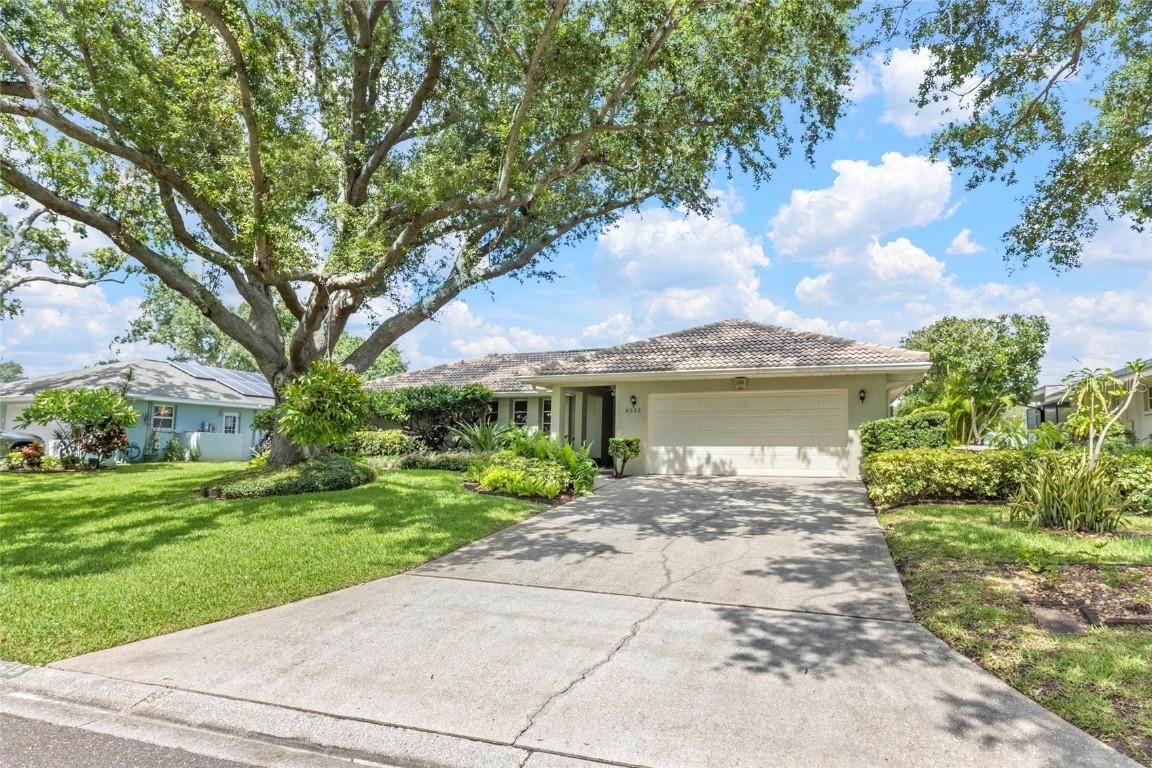 8515 Macoma Dr., St Petersburg, FL 33702
