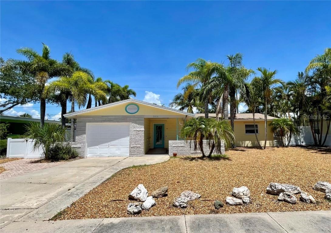 3014 58th St., Gulfport, FL 33707