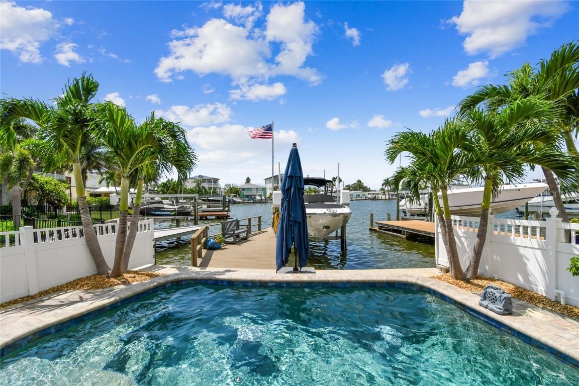 16106 6th St., Redington Beach, FL 33708