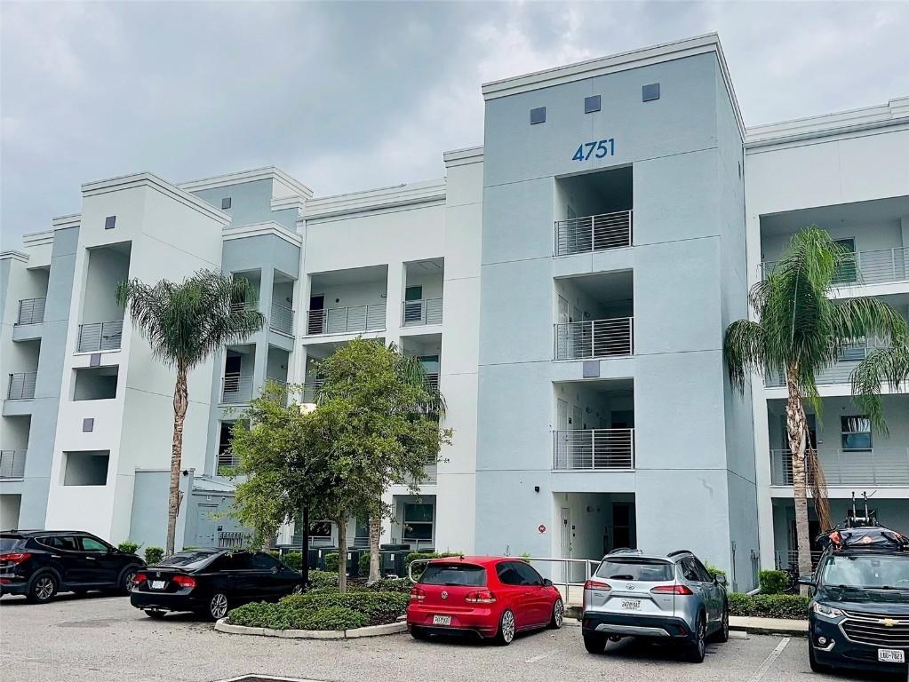 4751 Clock Tower Dr. #307, Kissimmee, FL 34746