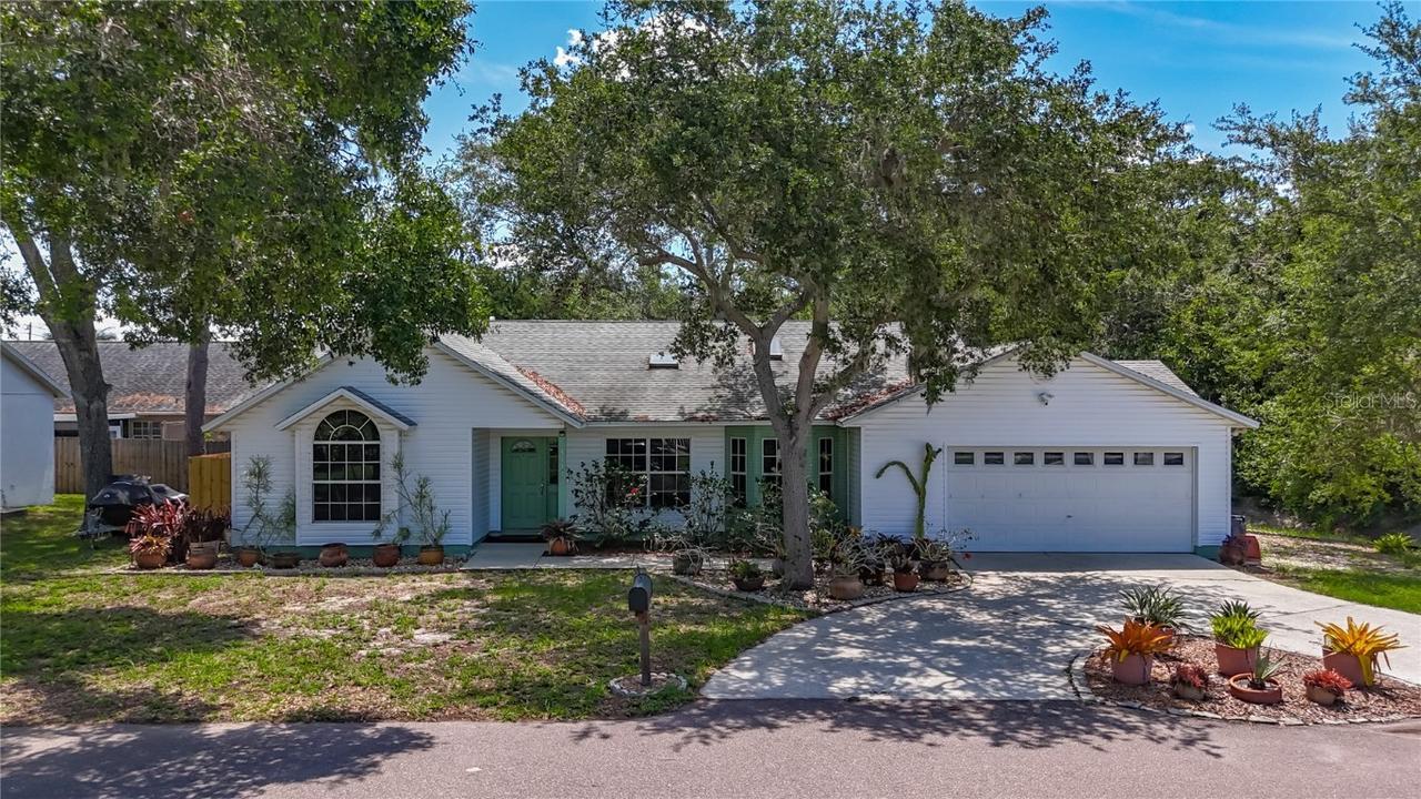 5323 73rd St., St Petersburg, FL 33709