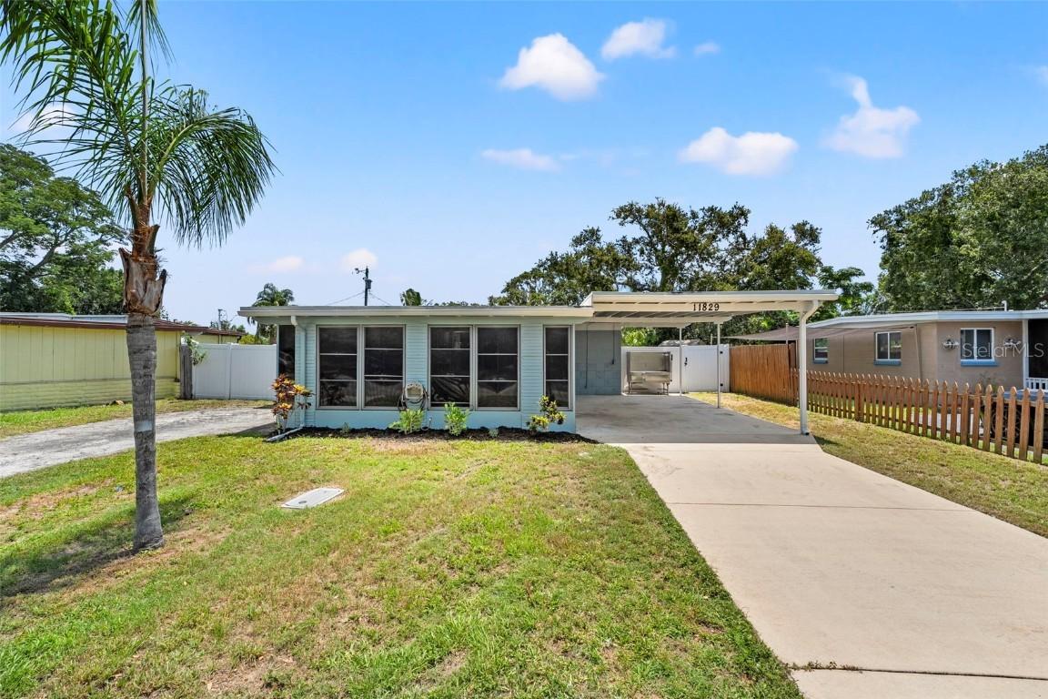 11829 104th St., Largo, FL 33773