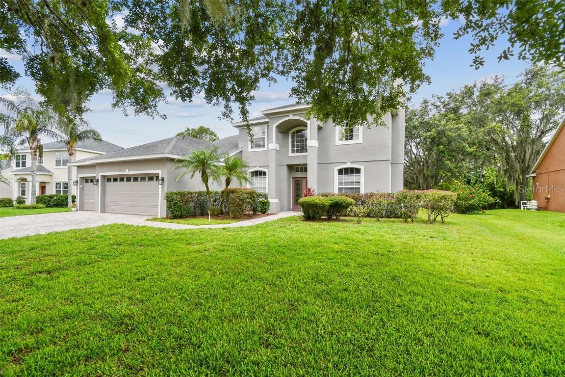 297 Beacon Pointe Dr., Ocoee, FL 34761