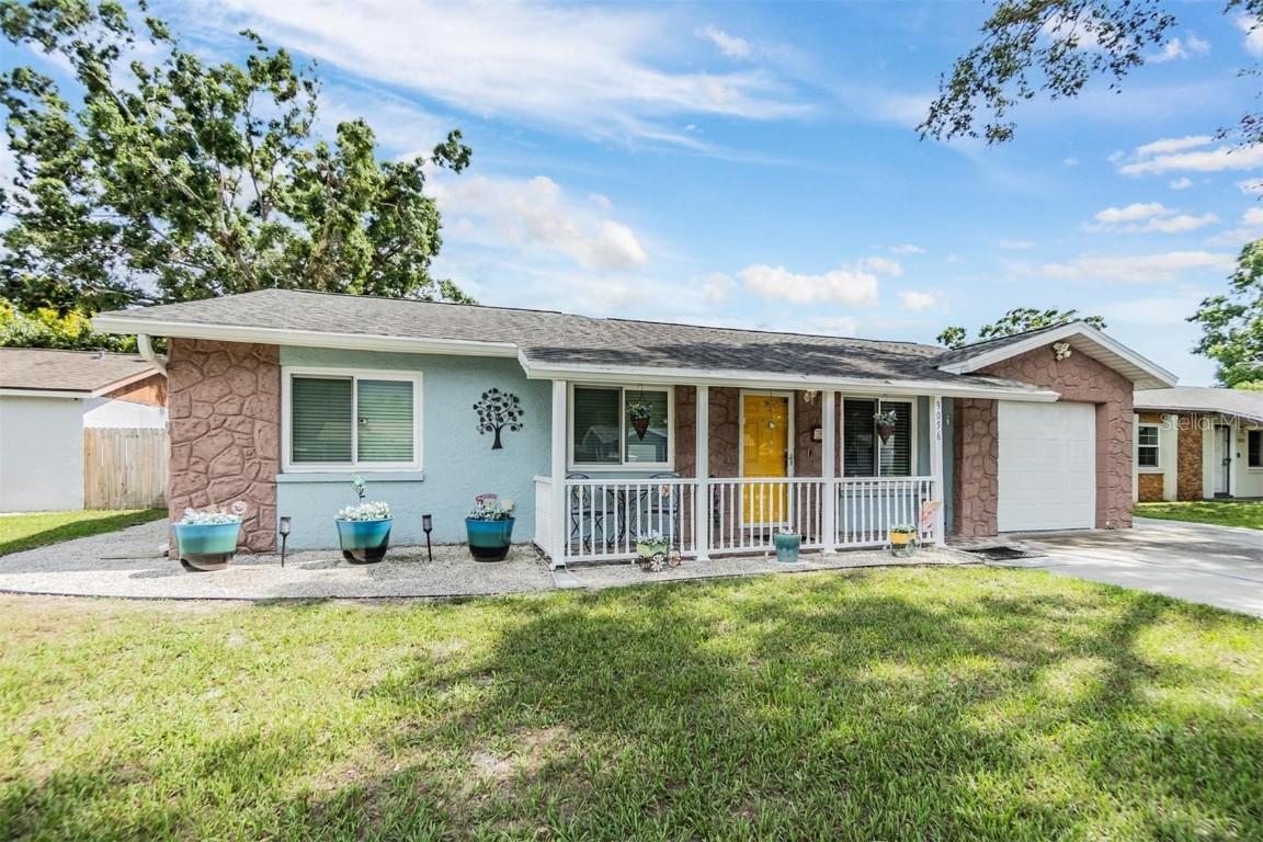 9056 108th Ave., Seminole, FL 33777