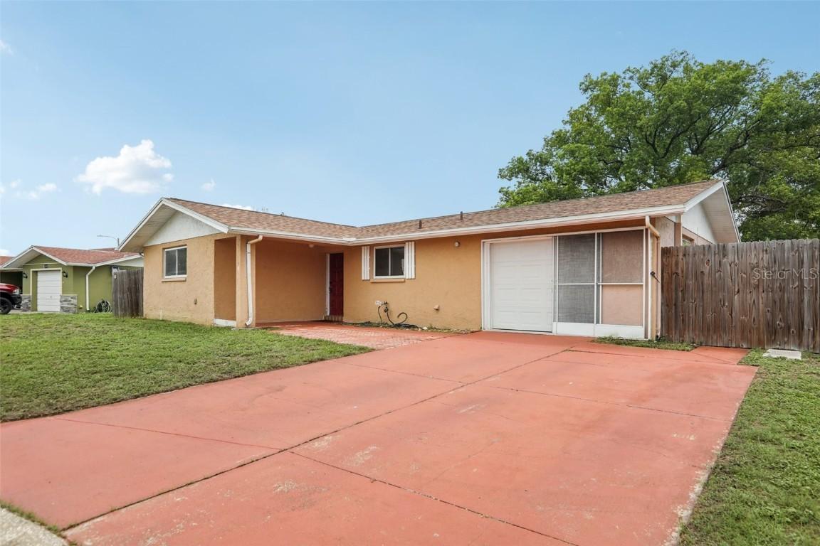 10336 Alice M Ct., Port Richey, FL 34668
