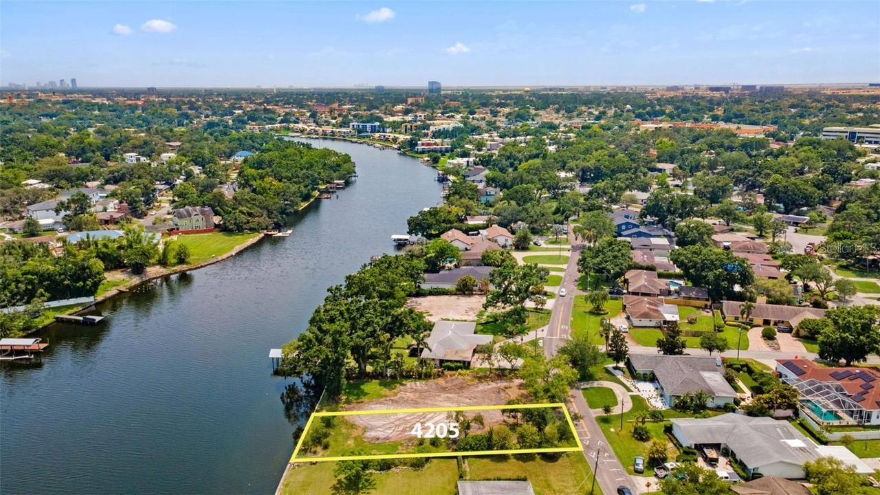 4205 N River View Ave., Tampa, FL 33607