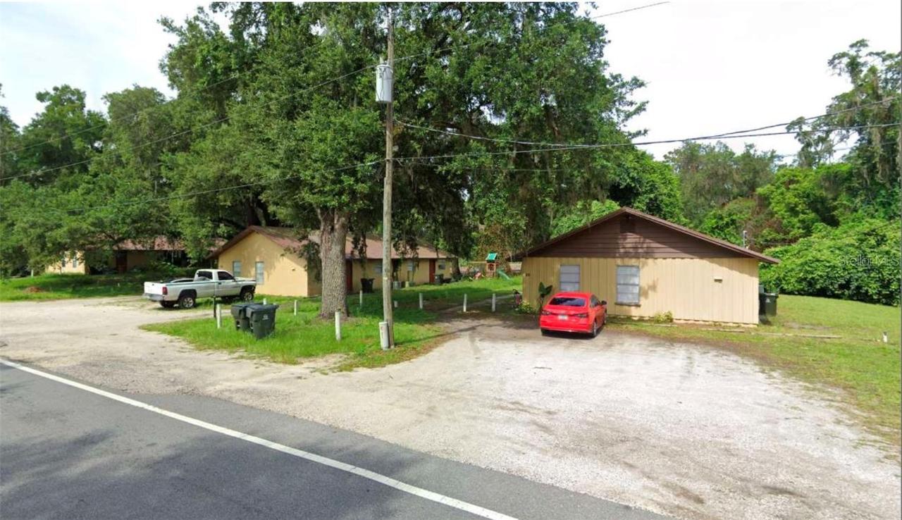 102,106,110,202,204 N Jasper St., Bushnell, FL 33513