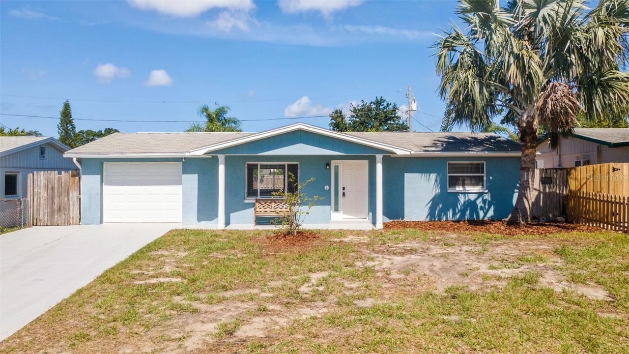 1051 Pert Ln., Holiday, FL 34691