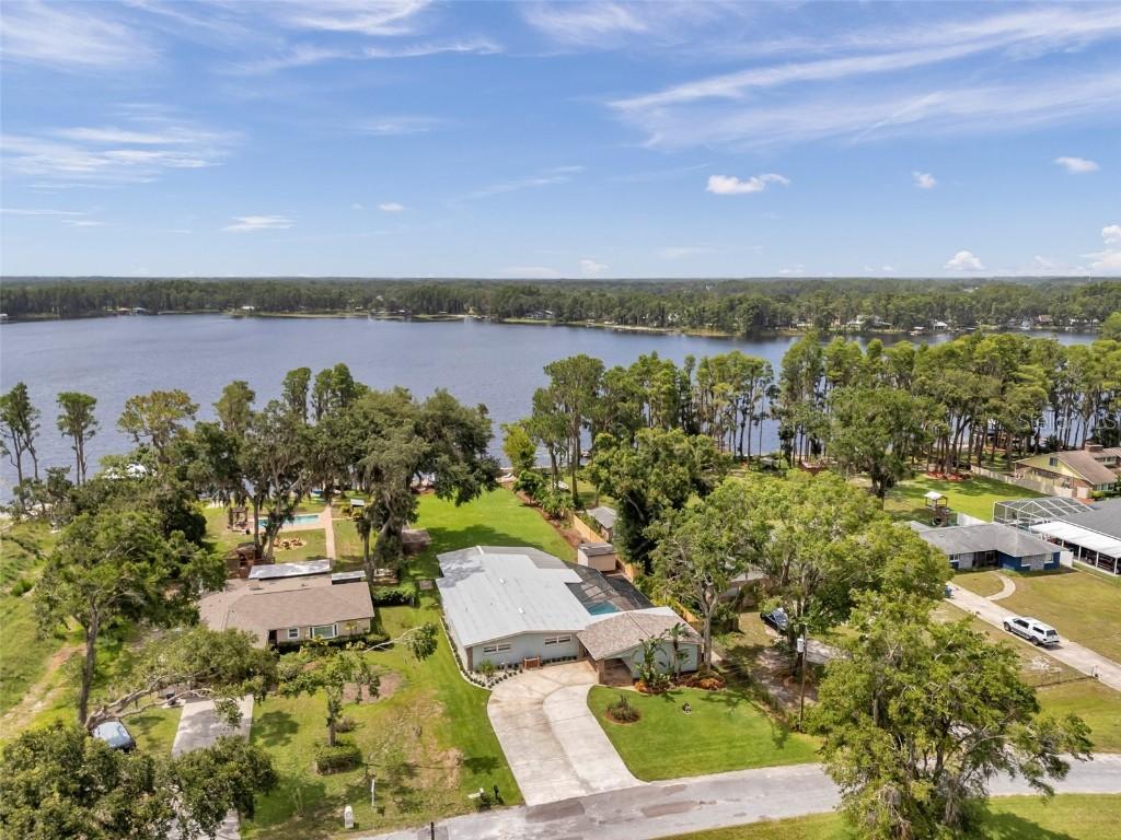 21906 Shamu Dr., Land O Lakes, FL 34639