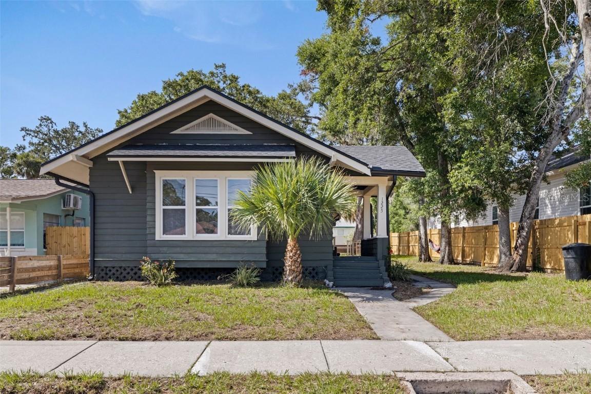 1225 22nd Ave., St Petersburg, FL 33705