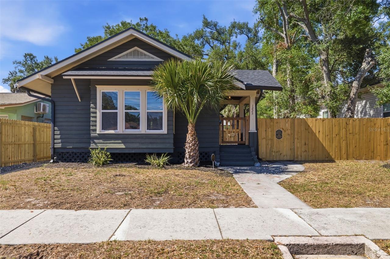 1225 22nd Ave., St Petersburg, FL 33705