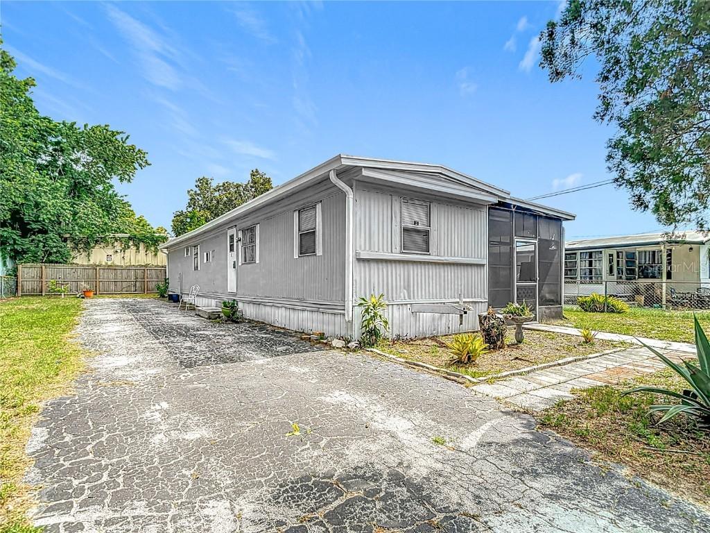 6526 Char Ln., New Port Richey, FL 34653