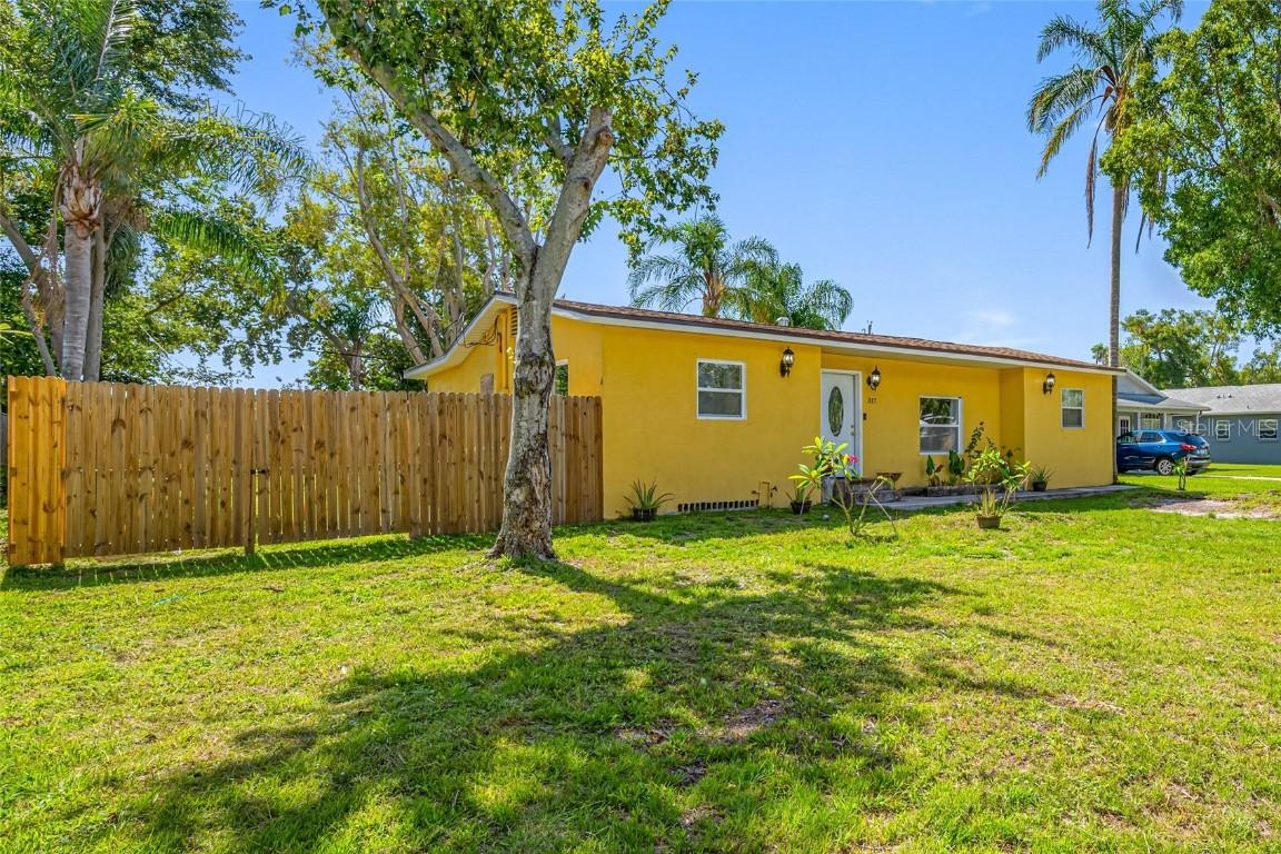 317 Elizabeth Ave., Clearwater, FL 33759