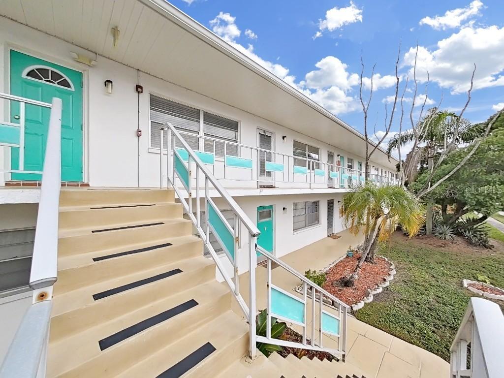 1921 58th Ave. #15, St Petersburg, FL 33714