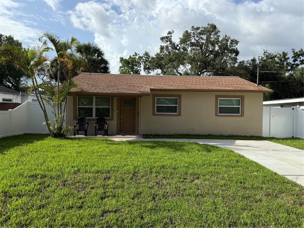 1913 W Saint Conrad St., Tampa, FL 33607