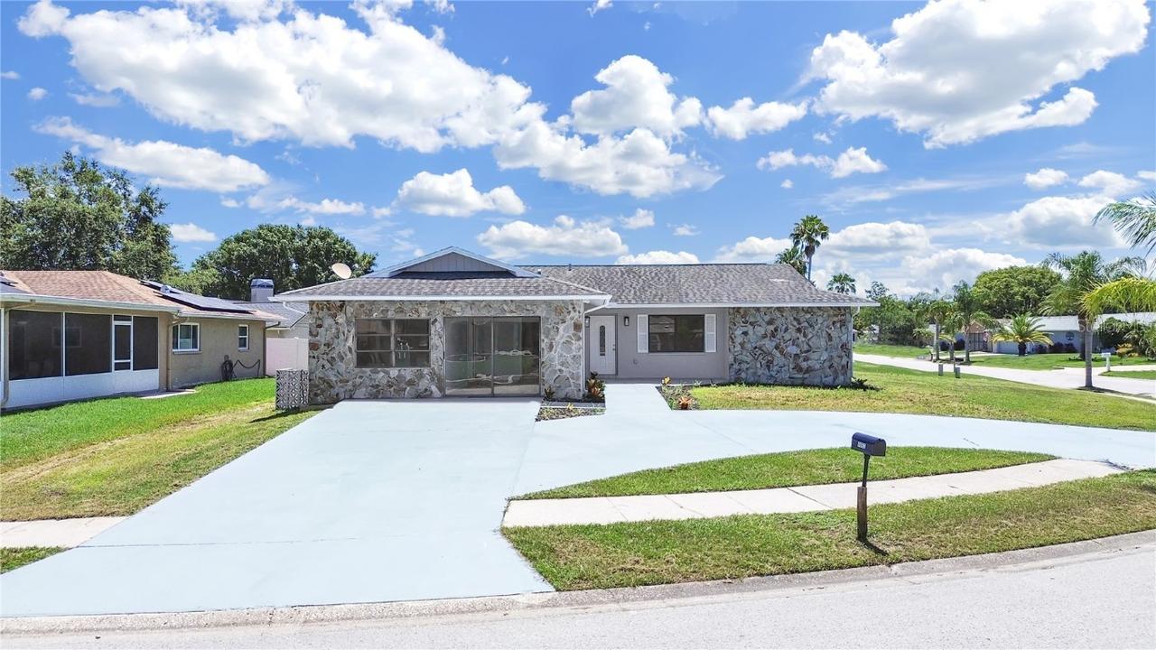 4652 Swallowtail Dr., New Port Richey, FL 34653