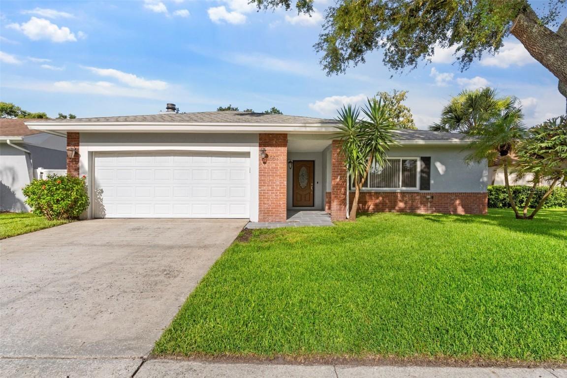 1667 E Orangeside Rd., Palm Harbor, FL 34683