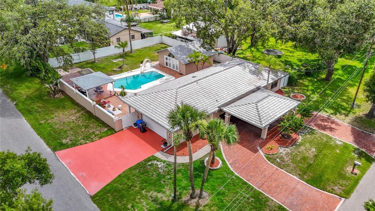 4002 Hudson Ter., Tampa, FL 33618
