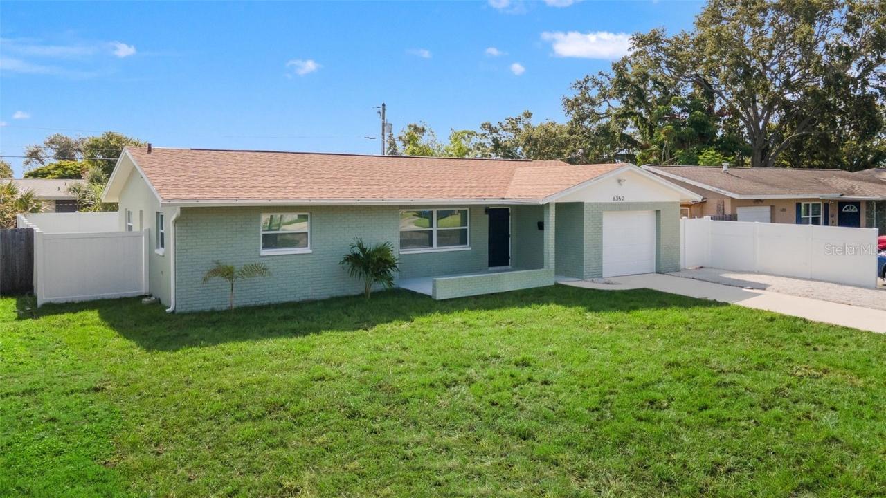 6352 Canton St., St Petersburg, FL 33712