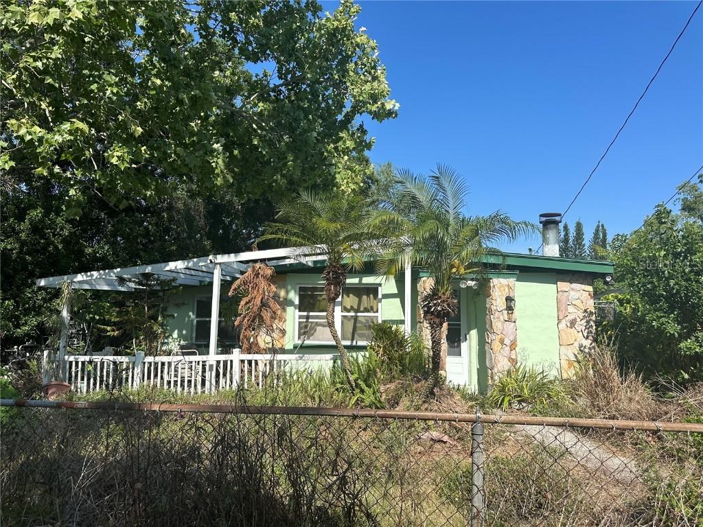 5853 39th St N St., St Petersburg, FL 33714