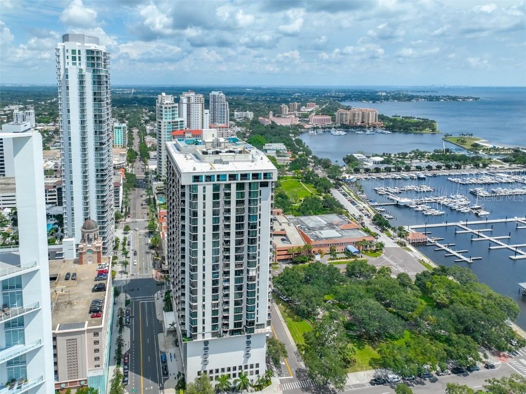 1 Beach Dr. #811, St Petersburg, FL 33701