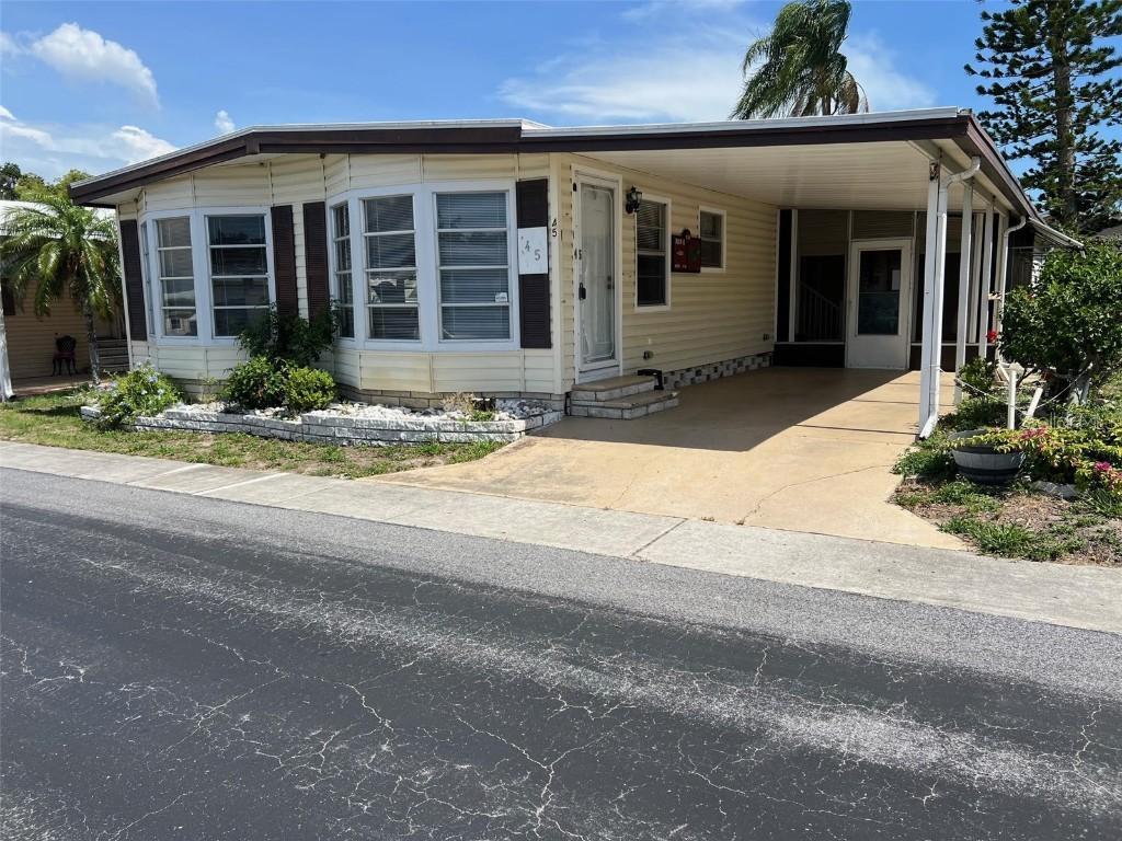 45 Royal Palm Cir., Largo, FL 33778
