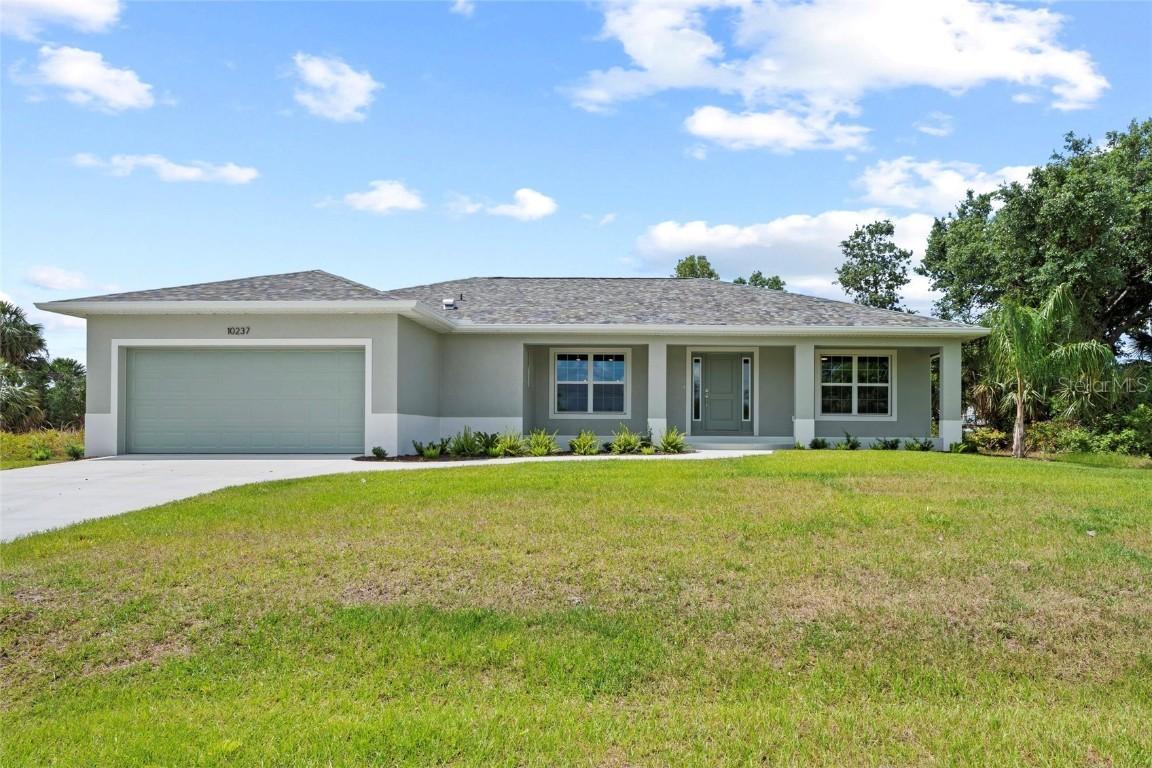 10237 Deerwood Ave., Englewood, FL 34224