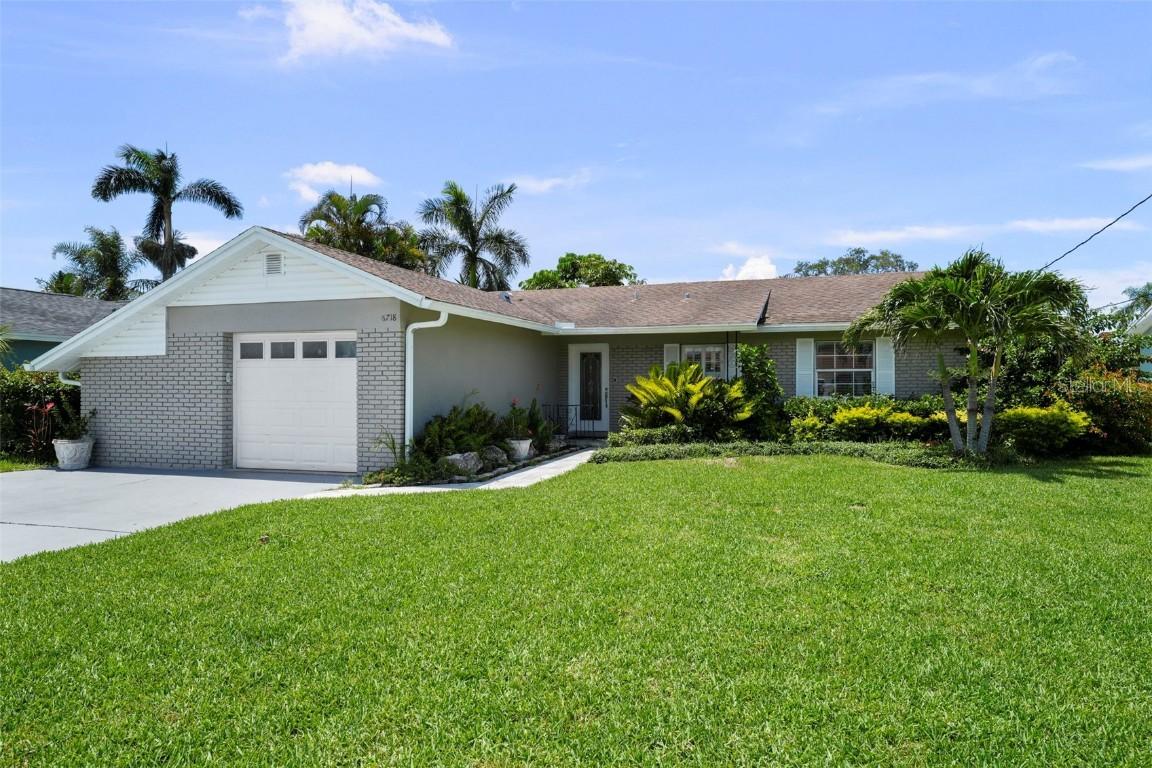 8718 Tahiti Ln., Tampa, FL 33615
