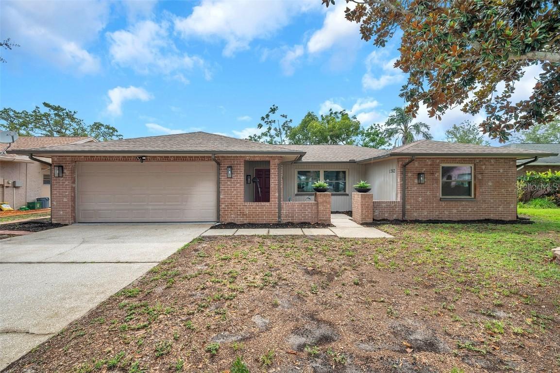 1363 Cottage Grove Rd., Tarpon Springs, FL 34689