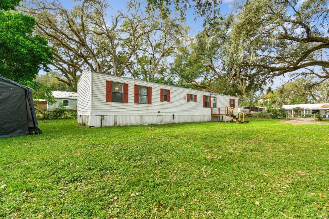 18424 Lawrence Rd., Dade City, FL 33523