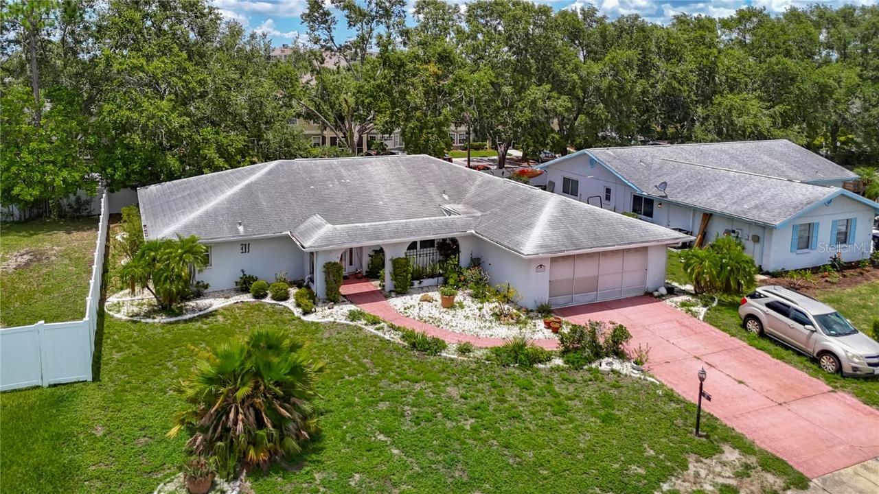 1607 New Bedford Dr., Sun City Center, FL 33573