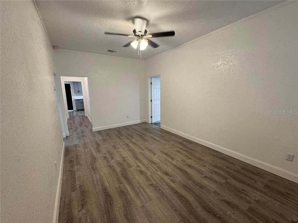 8018 N Mulberry Street Circles, Tampa, FL 33604