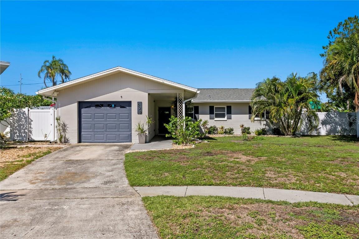 529 59th Way, St Petersburg, FL 33707