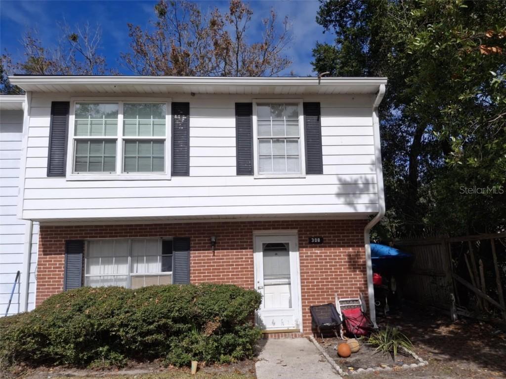 308 Kettering Ter., Orange Park, FL 32073
