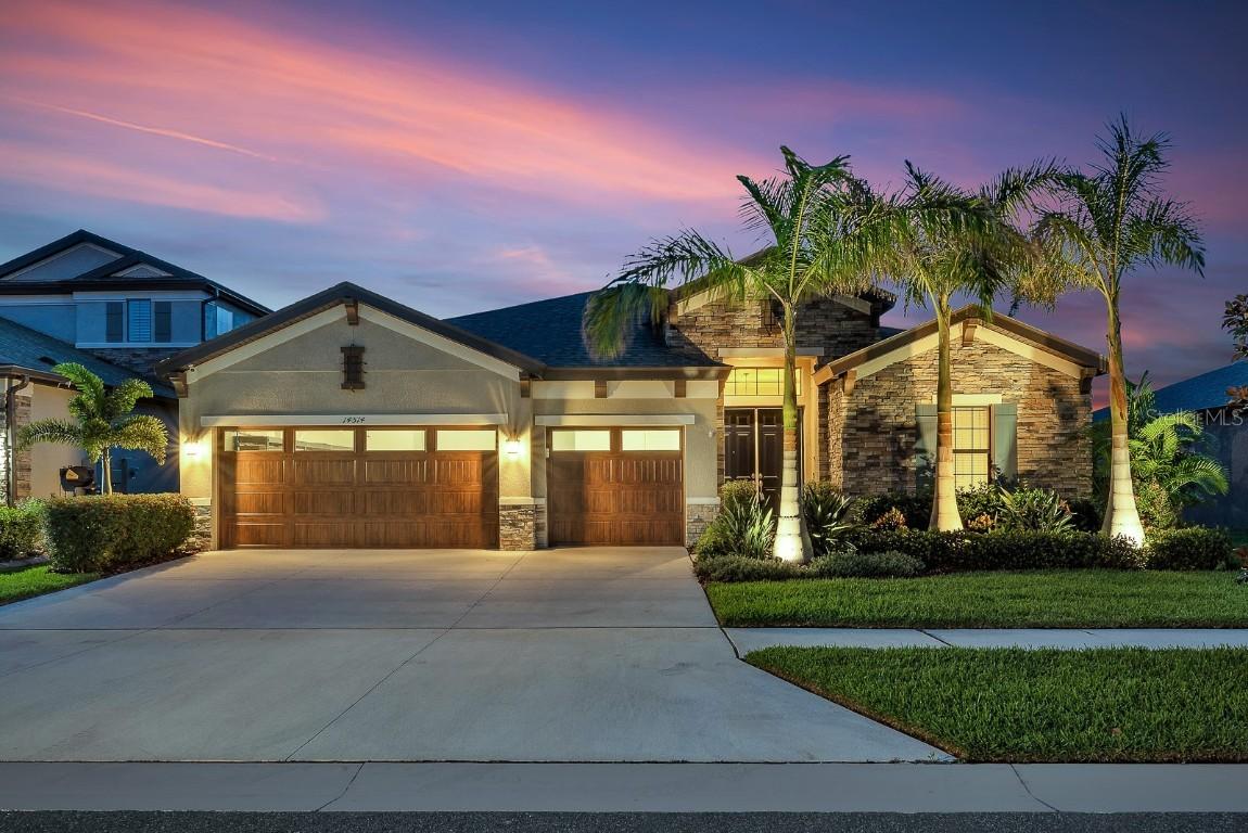 14514 Woodland Spur Dr., Lithia, FL 33547