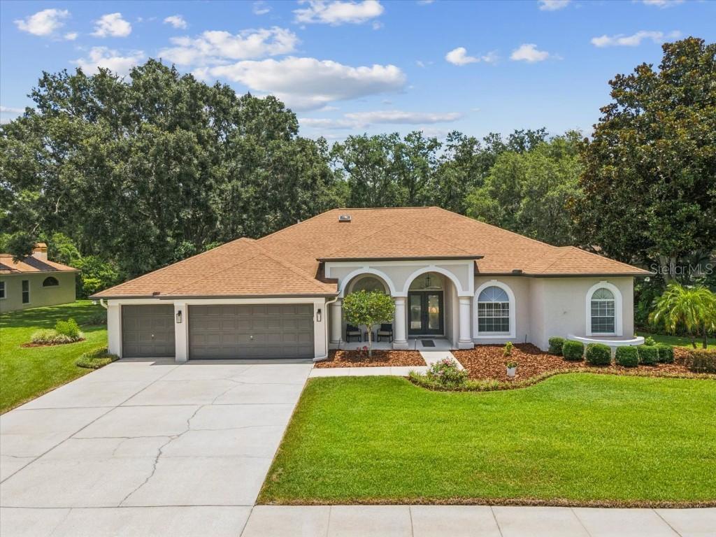18803 Misty Shores Ln., Lutz, FL 33548