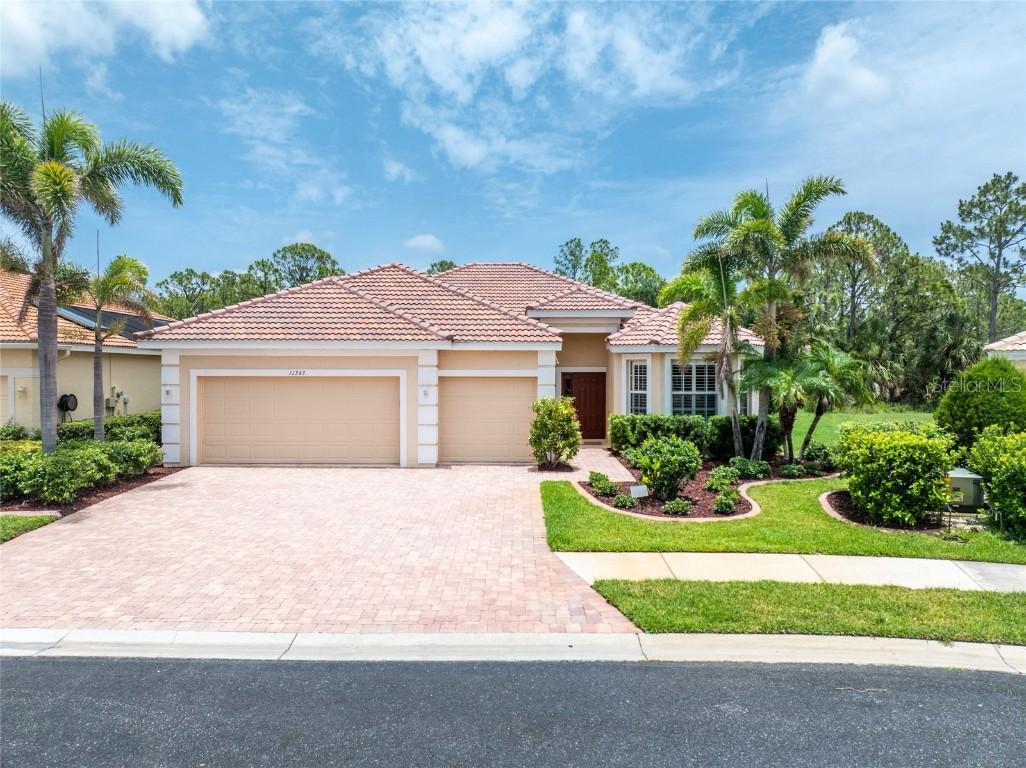 11343 Dancing River Dr., Venice, FL 34292