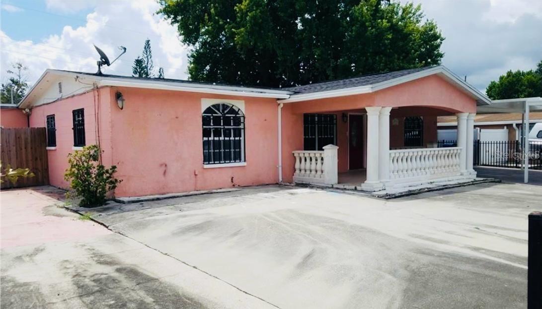 4725 Town N Country Blvd., Tampa, FL 33615
