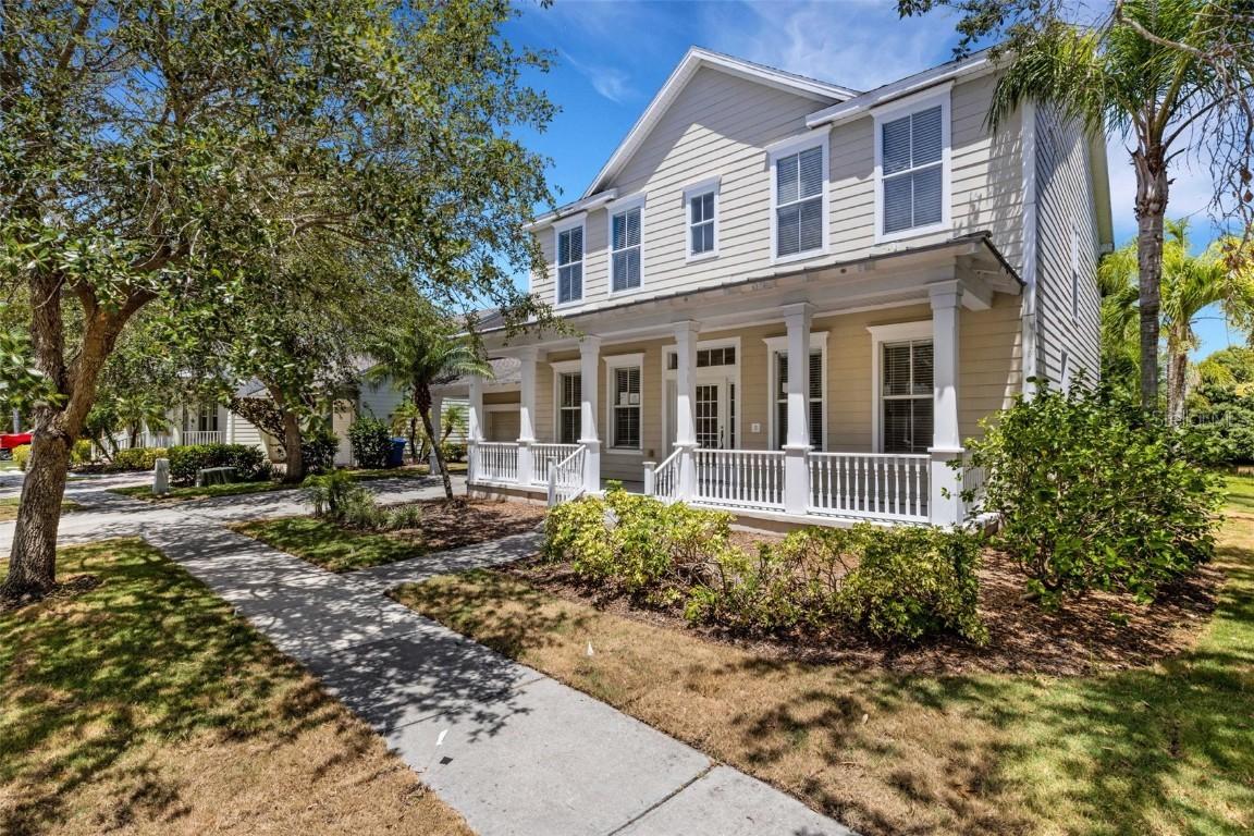405 Islebay Dr., Apollo Beach, FL 33572