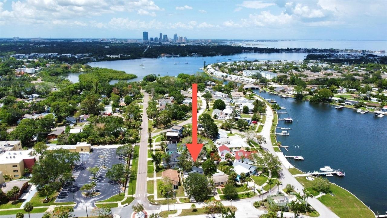 321 42nd Ave., St Petersburg, FL 33705