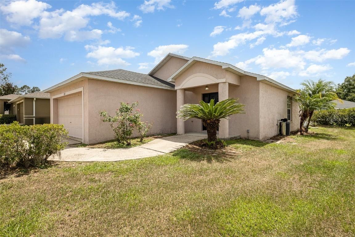 3235 Grand Pines Dr., Lakeland, FL 33810
