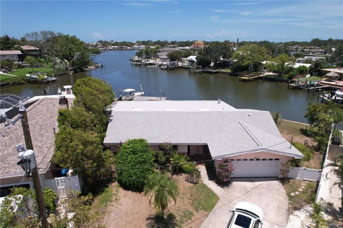 3995 South Cir., Largo, FL 33774
