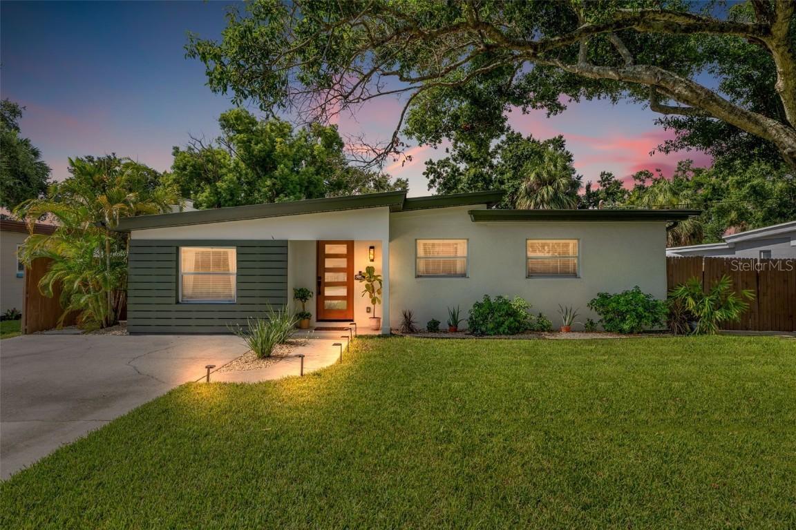 3518 W Paul Ave., Tampa, FL 33611